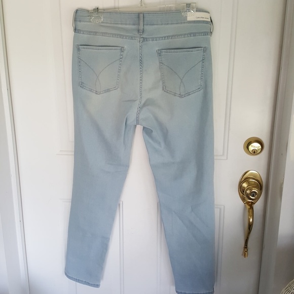 Calvin Klein Ankle Skinny Jeans - Picture 2 of 4